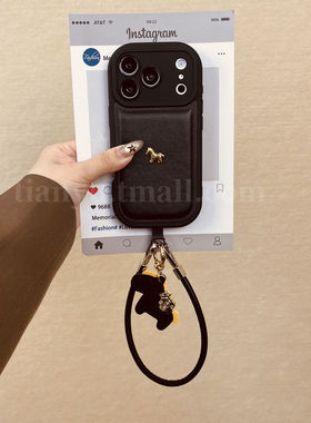 恬妤 高级感黑色吐司皮纹立体小马适用于iphone17pro手机壳苹果16plus简约15promax精孔全包11马年13pro挂绳