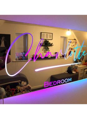 自建站热销LED发光名字镜子 个性化家庭名字发光镜子床头摆件