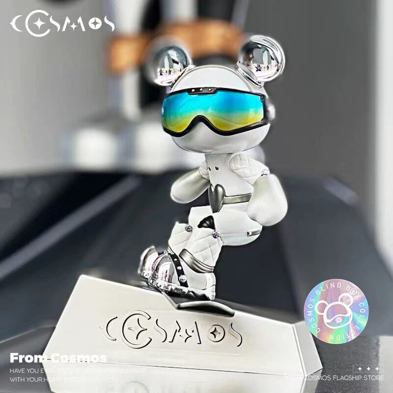 星际熊摆件电视柜酒柜桌面吉祥物奥运会纪念品滑雪手办周边送礼物
