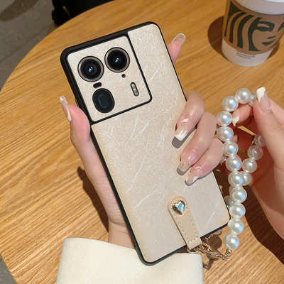 适用于摩托罗拉X50Ultra手机壳蚕丝纹珍珠手链motoX50ultra个性时尚手机套网红女款超薄全包防摔保护套