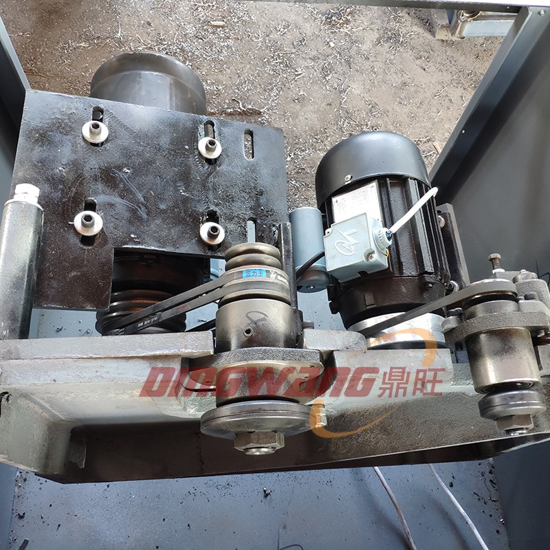 木工推台锯精密裁板锯重型全自动多功能马氏45度90高精度导轨折叠