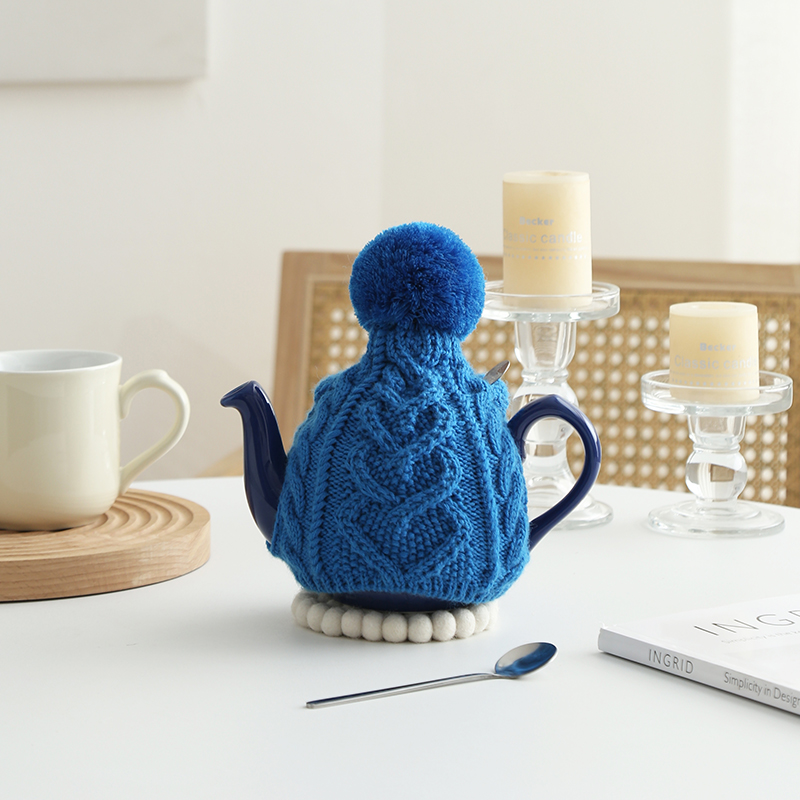 LondonPottery纯羊毛手工钩织蓝色麻花毛衣套防烫保温隔热壶衣ins