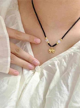 新款沙金在逃公主蝴蝶结吊坠项链女生小清新蝴蝶结编织绳挂坠礼物