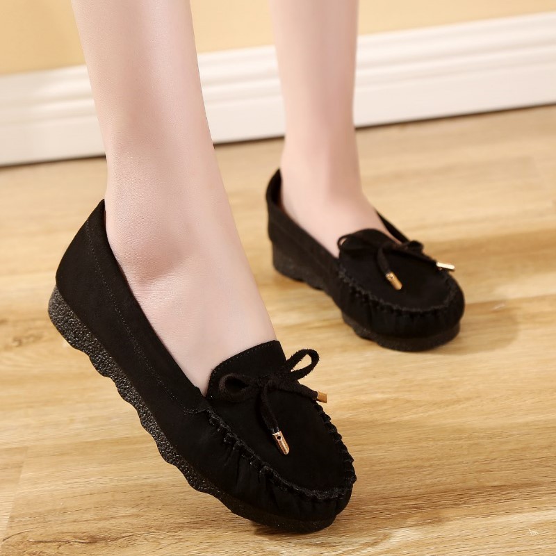 中老年老北京布鞋女平跟平底单鞋休闲妈妈乐