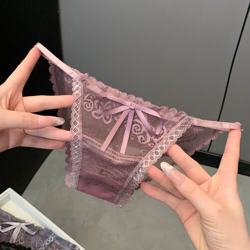 性感高叉~撩系满满蕾丝内内