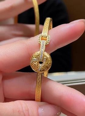 2026小红书爆款国运传承葫芦平安扣手镯古法金色马蹄扣小众手环配