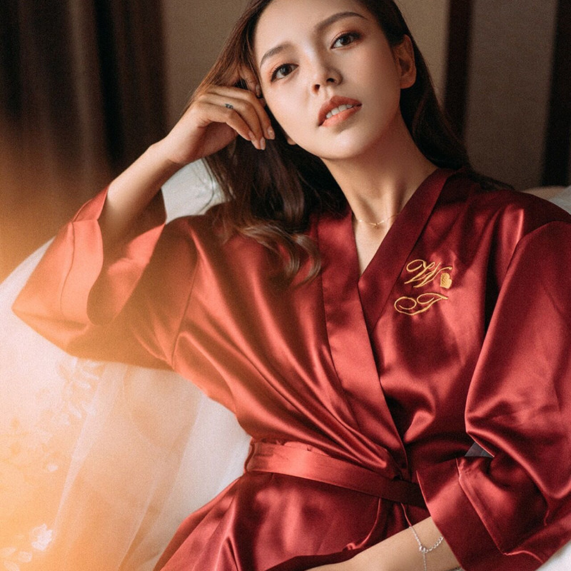 恬七晨袍女新娘伴娘结婚婚礼红色睡袍浴袍冰丝睡衣趴定制闺蜜派对