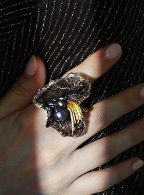 【新品】ATRIAL SENSING黑金繁花系列高奢小众花朵烟花戒指开口戒