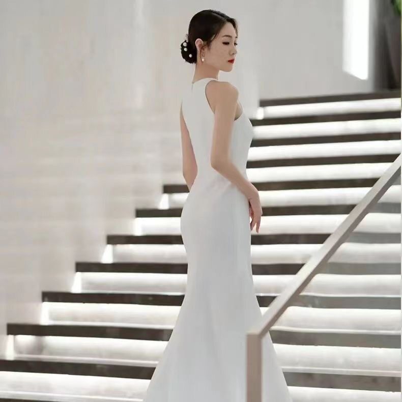 御创国际喜庆用品法式缎面轻婚纱2025新款鱼尾新娘小个子简约出门