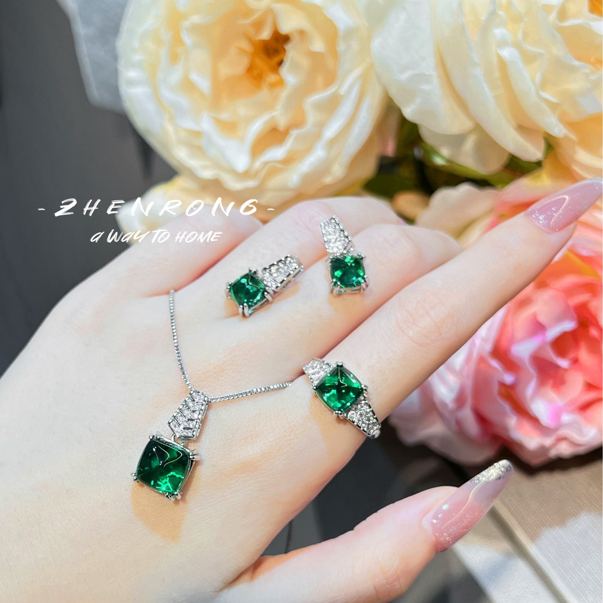 钻石之乡实验室人工培育钻时尚奢华彩宝糖塔戒指高碳钻高级感吊坠