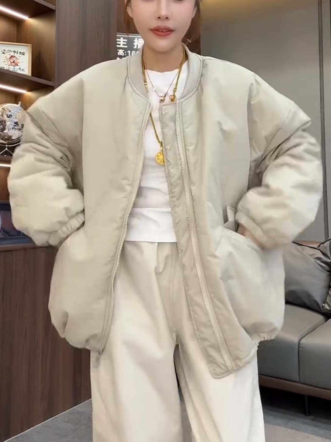 欧货2025秋季新款百搭圆领单排扣纯色简约棒球服二棉棉服外套女潮