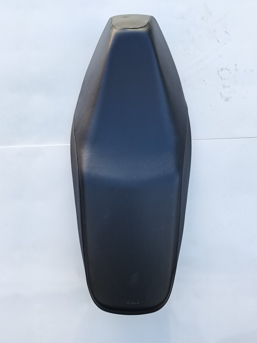 适用新大洲本田原厂威武SDH110-25弯梁摩托车坐鞍座包坐垫总成