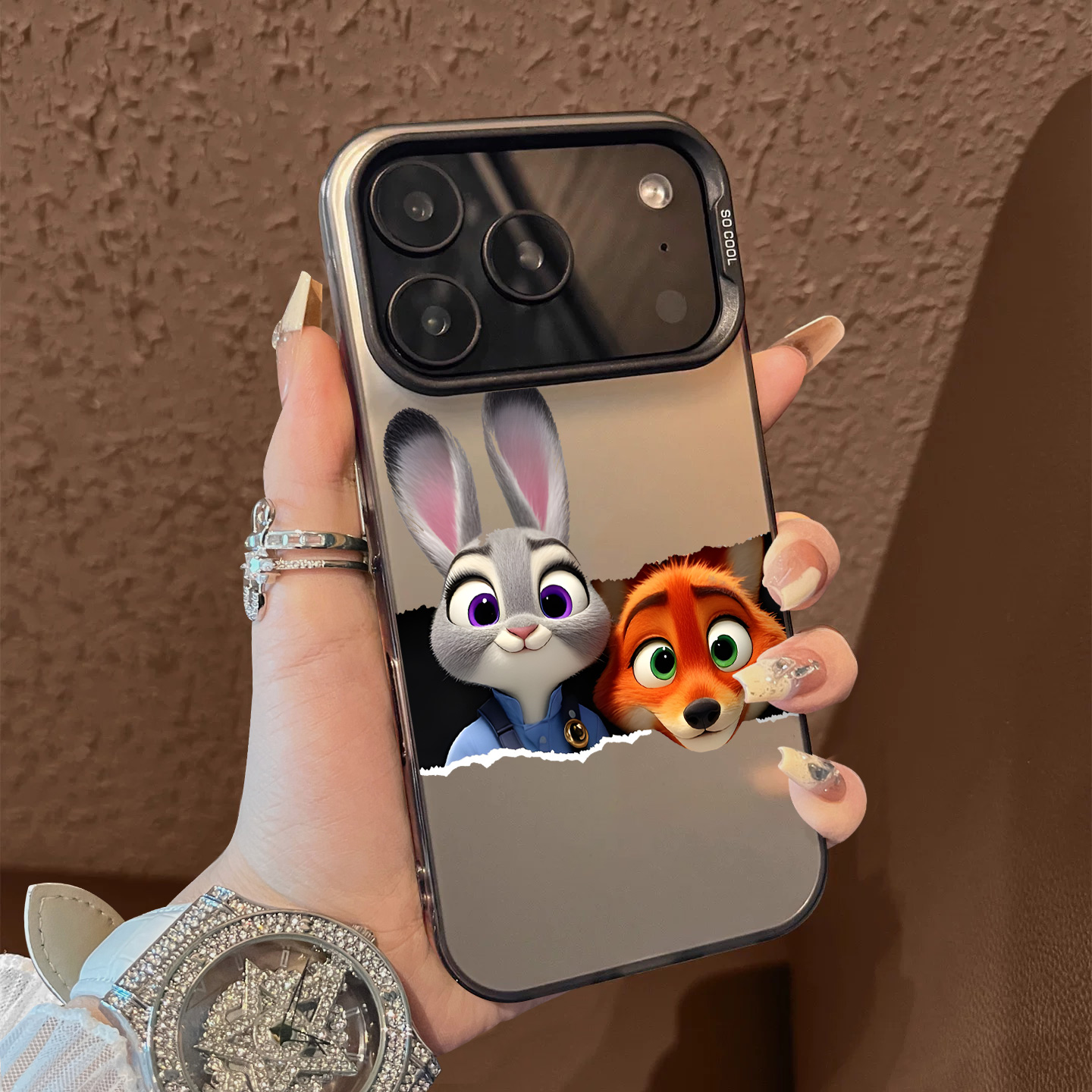 适用于苹果17promax手机壳撕条尼克朱迪16e支架高级感15/13彩银12套新品xr防摔xs男女款17air保护套iPhone14