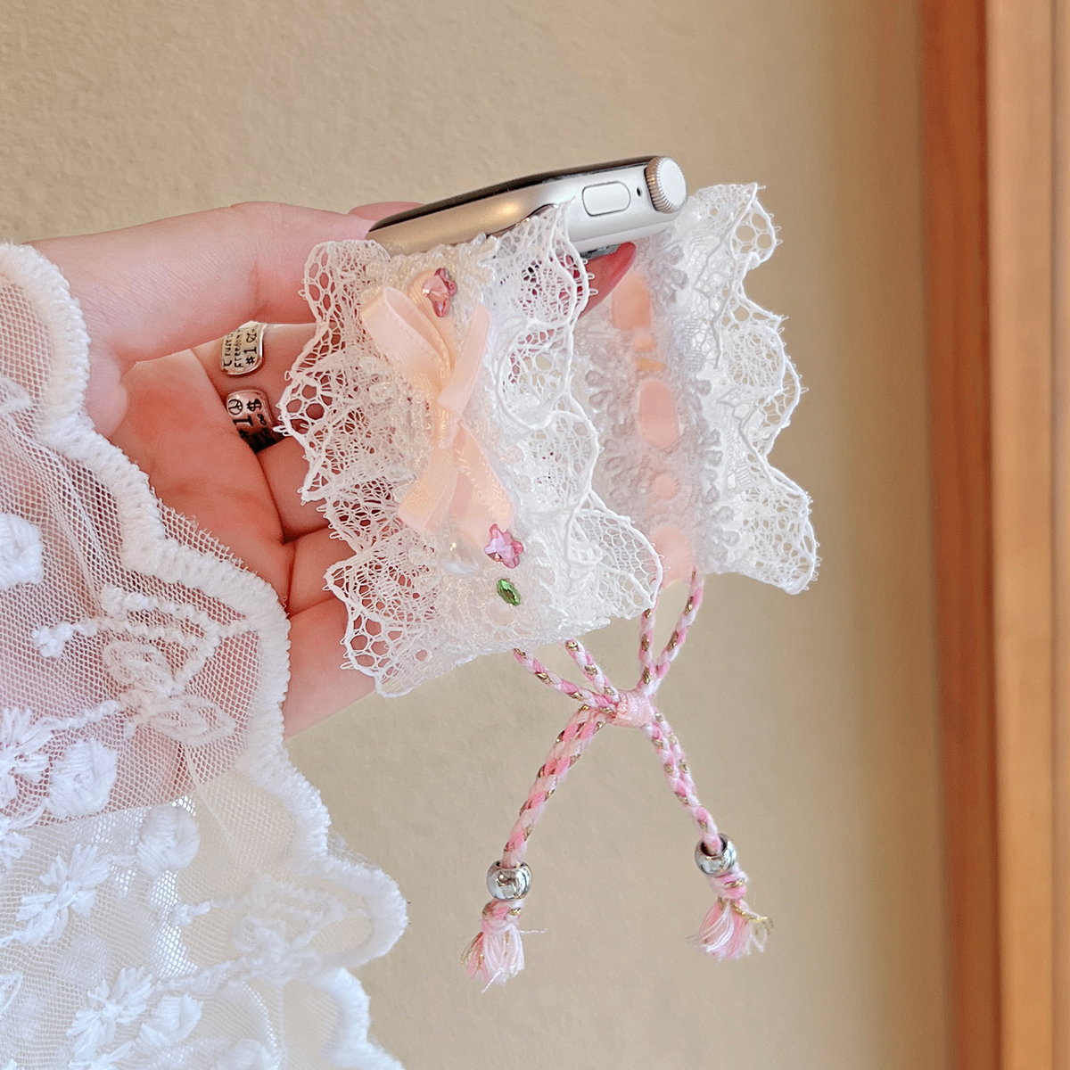 UHADA新款蕾丝拉绳表带创意女生