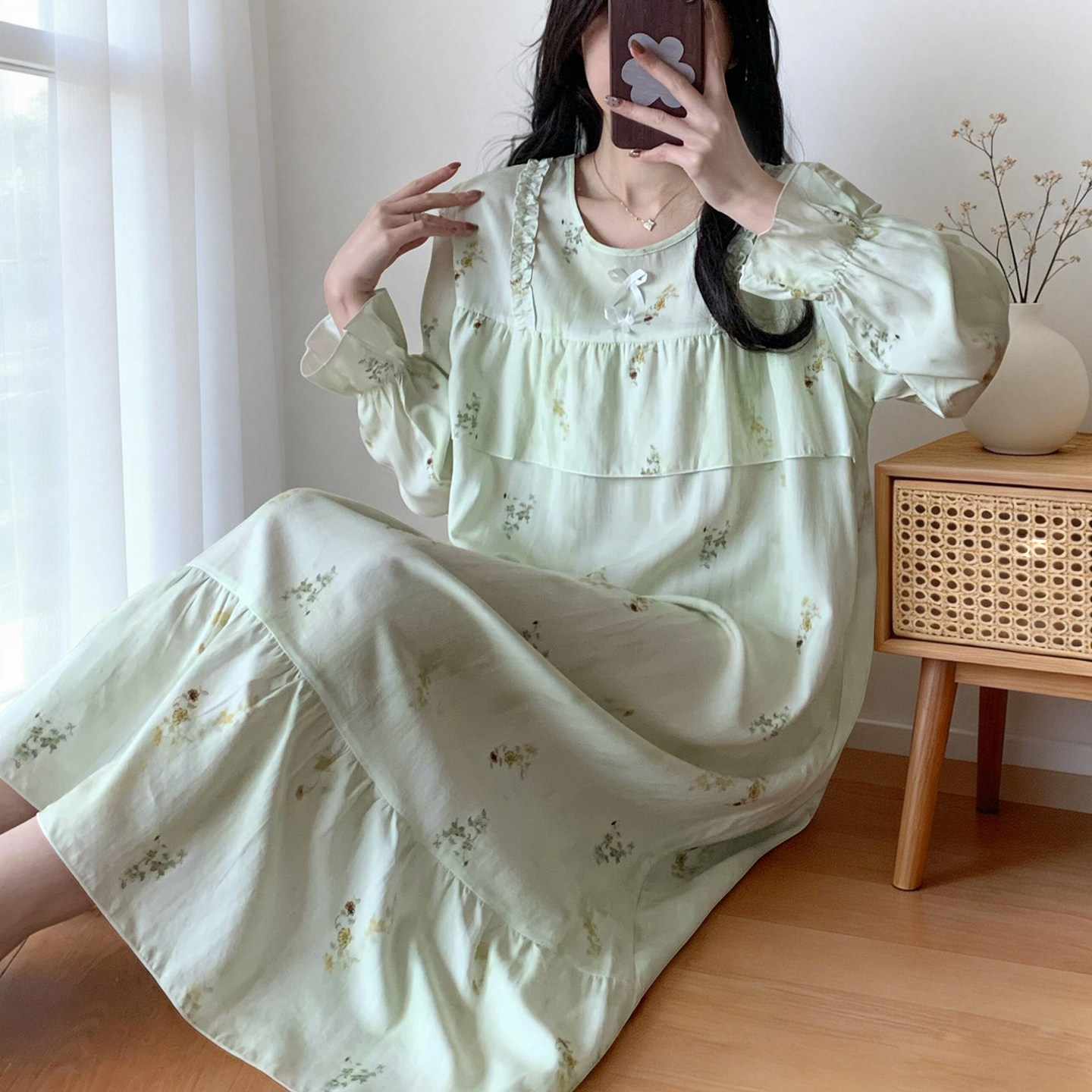 棉绸睡裙女夏季薄款柔软长袖中长款宽松大码睡衣圆领人造棉家居服