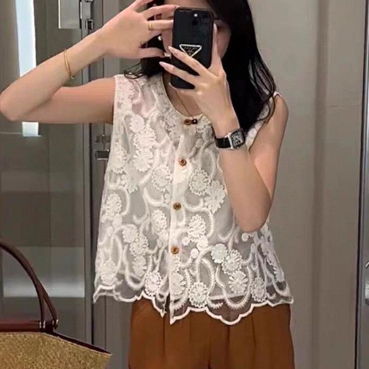 RIERA高级感气质轻奢别致无袖蕾丝衫女夏季薄短款外穿马甲背心上