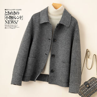 秋冬新款双面羊毛大衣女短款宽松黑色格子娃娃领小个子毛呢外套