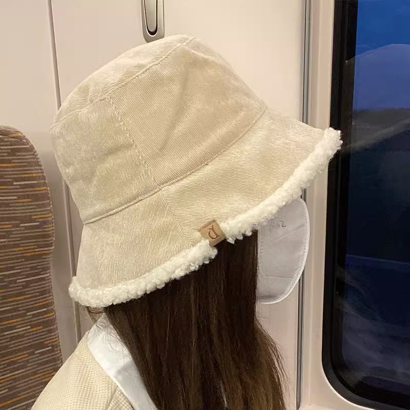 Classykey渔夫帽双面毛绒水桶帽