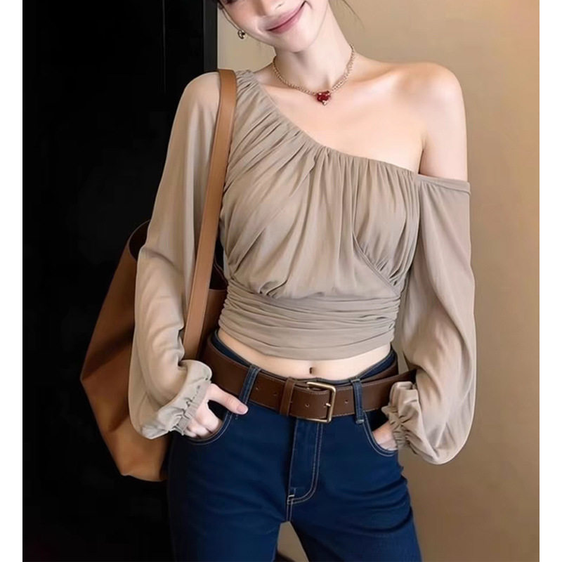 春季韩系绝美气质上衣高级感时尚洋气减龄独特超好看露肩长袖衬衫