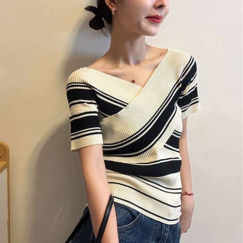 不规则交叉条纹冰丝针织衫女欧洲站2026夏装新款欧货女装打底衫潮