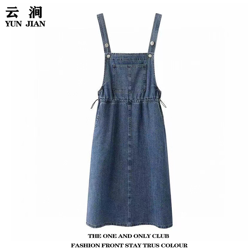 小个子百搭学院风牛仔背带连衣裙