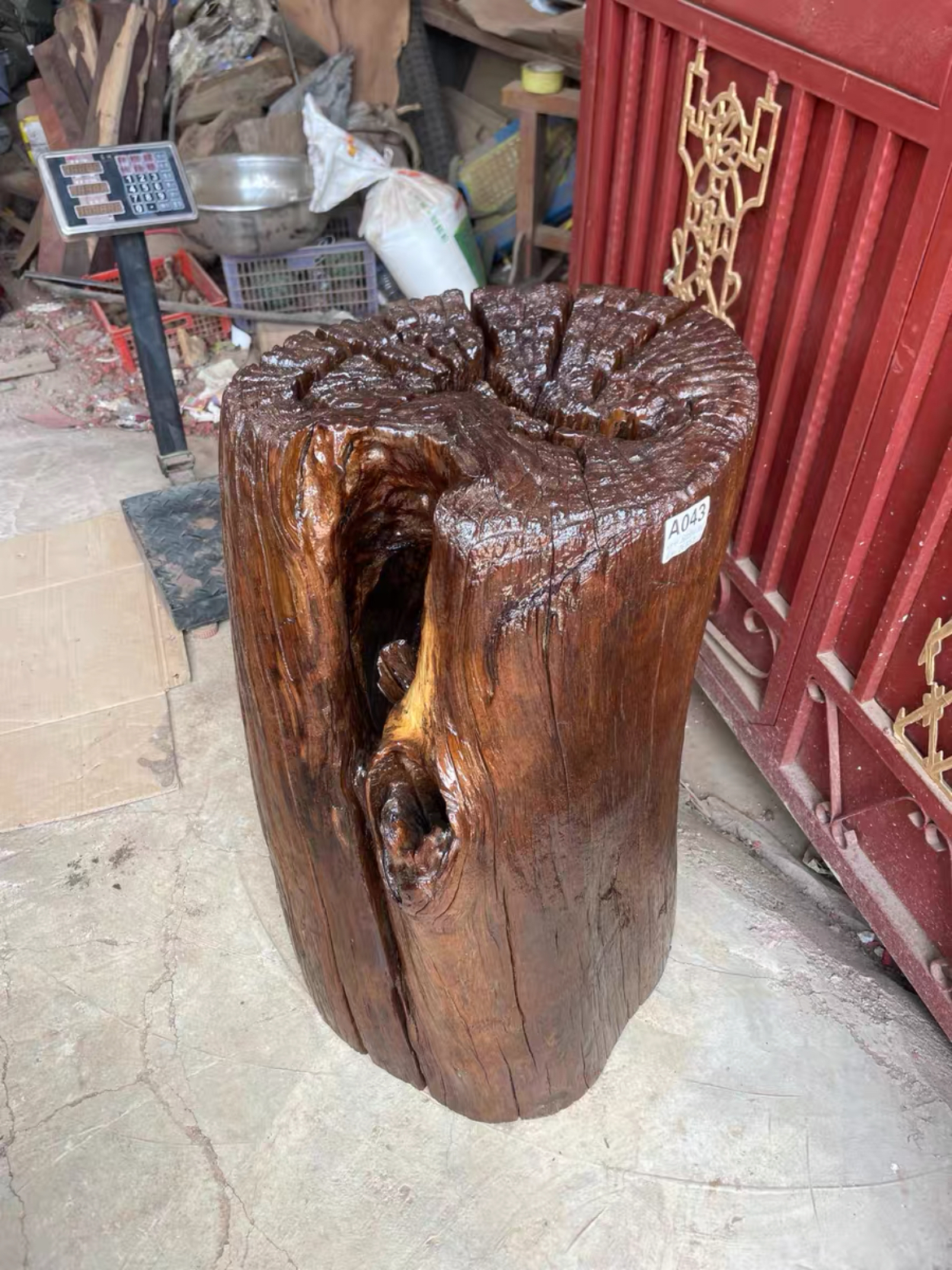 缅甸柚木墩实木根雕凳子茶桌木桩原木树墩圆墩子高80直径40-46cm