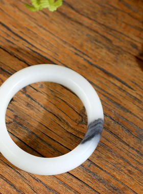 水墨飘香～和田青花籽料手镯