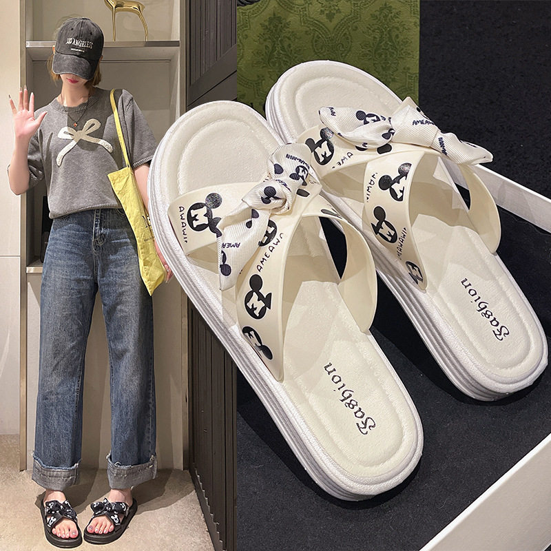 新款时尚平底软底拖鞋女士夏外穿孕妇防滑百搭蝴蝶结沙滩一字凉拖