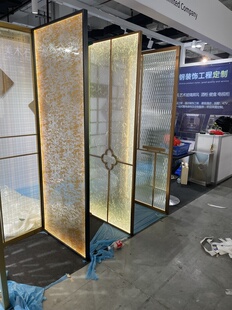 发光艺术夹丝玻璃屏风不锈钢隔断酒店会所大堂工程定制水晶背景墙