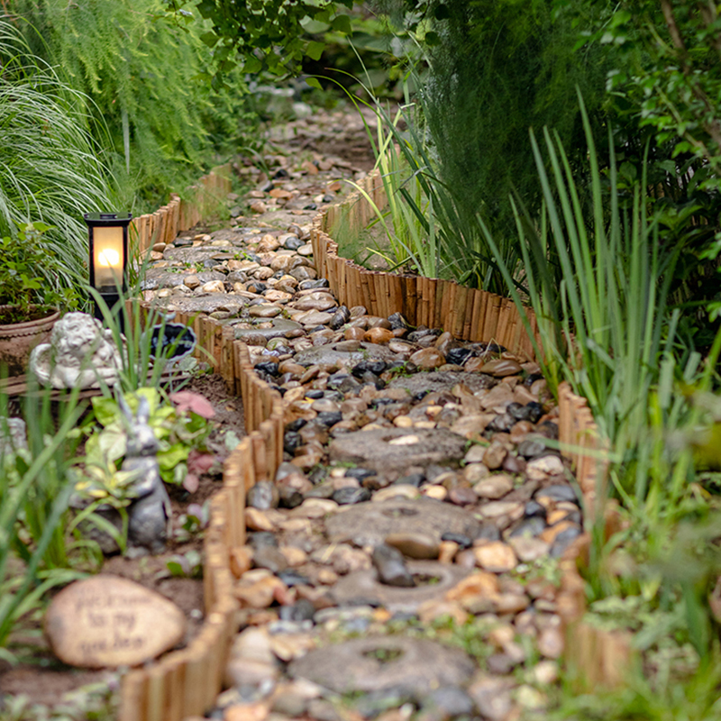 竹篱笆低矮小围栏户外花园