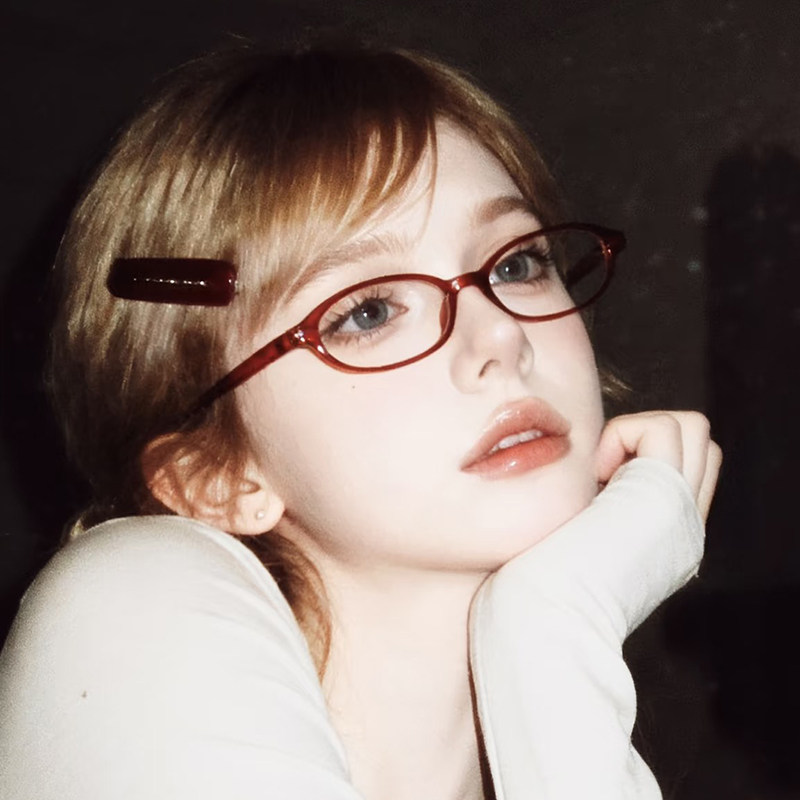 Y2K辣妹红色近视眼镜女复古椭圆小框日系软妹纯欲素颜平光镜小脸