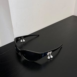 珍妮同款椭圆美式墨镜女潮个性珍珠配件街拍凹造型网红太阳眼镜男