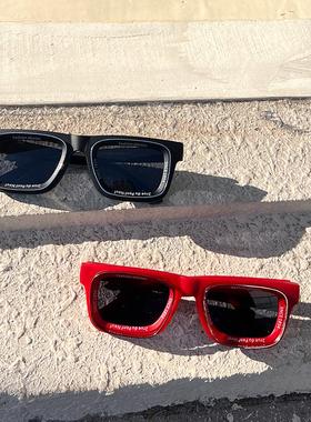 美式复古朋克ins墨镜男潮高级感