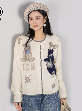 TCH秋冬时尚烫钻鹅黄色休闲风长袖上衣女装绵羊毛圆领针织衫毛衣