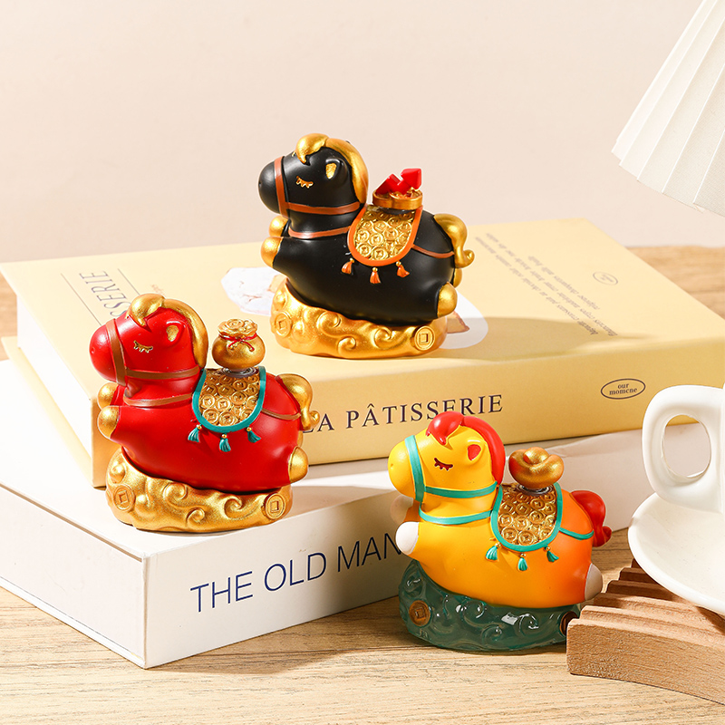 洛阳文创纪念品马上有钱摆件