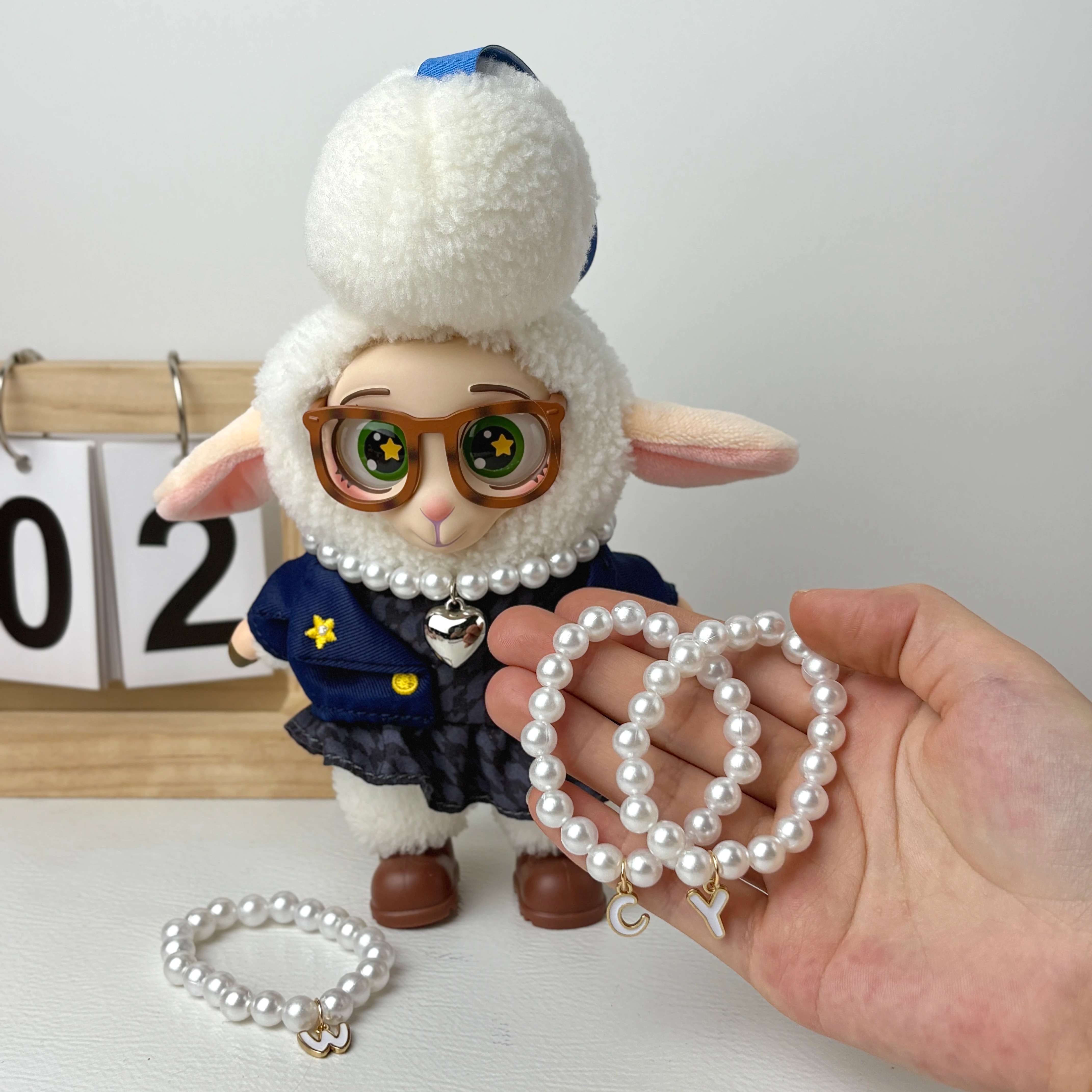 疯狂动物城项链囚服羊副市长娃衣着替珍珠26字母项链配件配饰鞋子