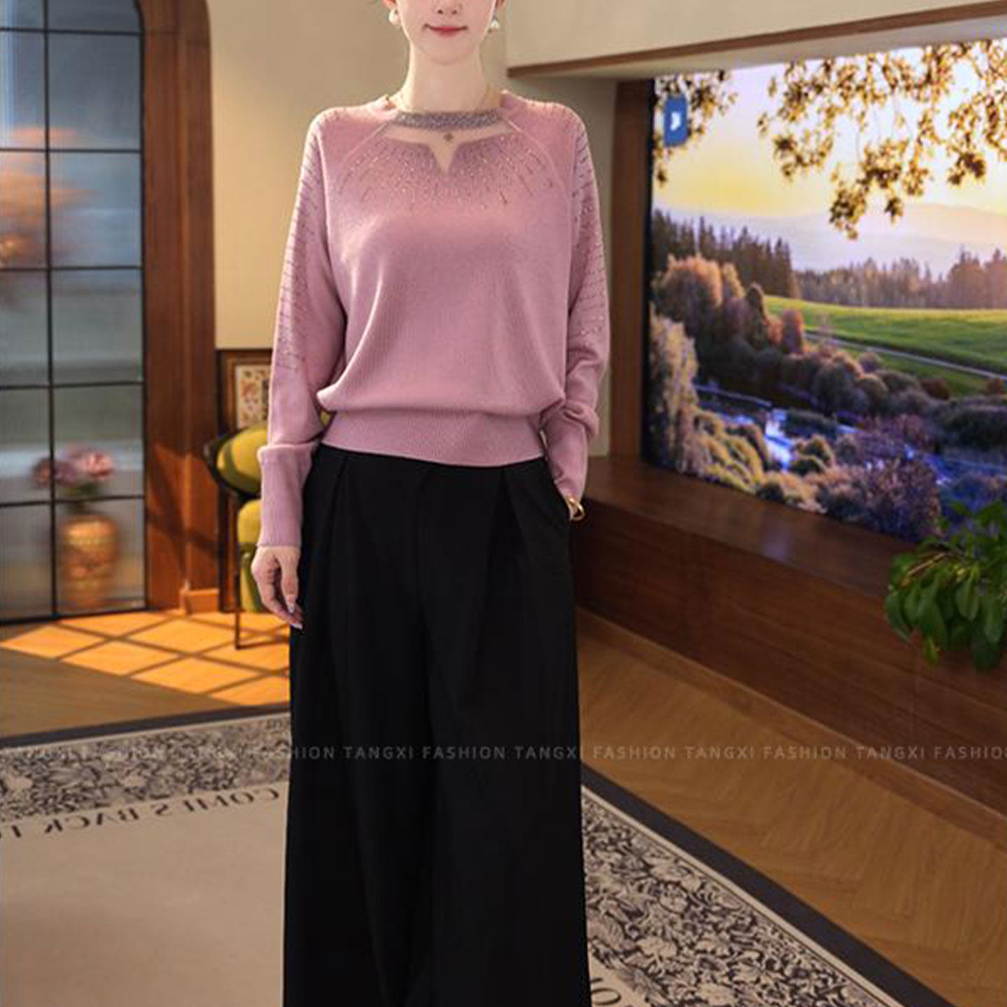 粉色轻奢烫钻圆领镂空针织衫女2026春季新款宽松显瘦长袖减龄上衣,女装/女士精品,毛针织衫,淘宝优惠券,粉丝福利购,淘宝优惠卷