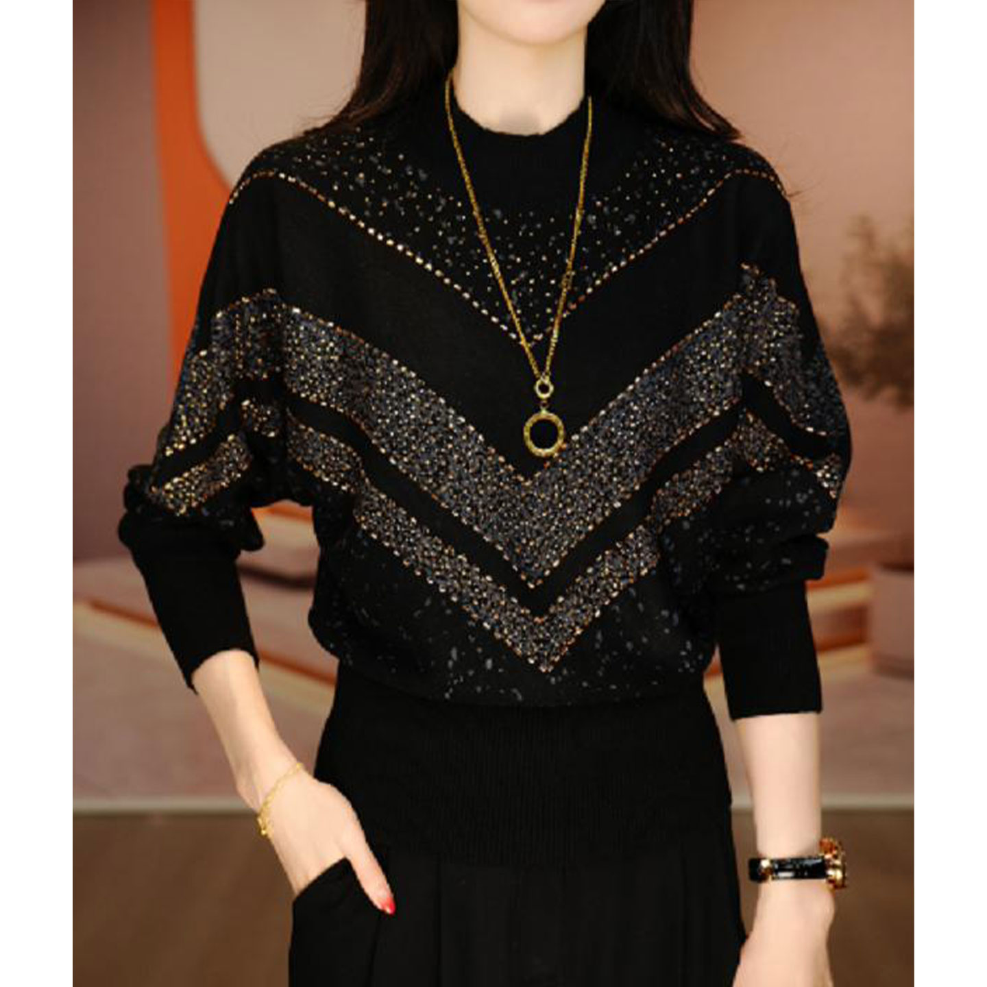 高端时尚烫钻长袖针织衫女2025冬季新款宽松显瘦气质妈妈装打底衫