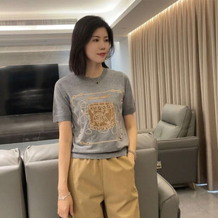 时尚百搭短袖圆领妈妈装T恤2025夏季新款宽松显瘦洋气薄针织衫女
