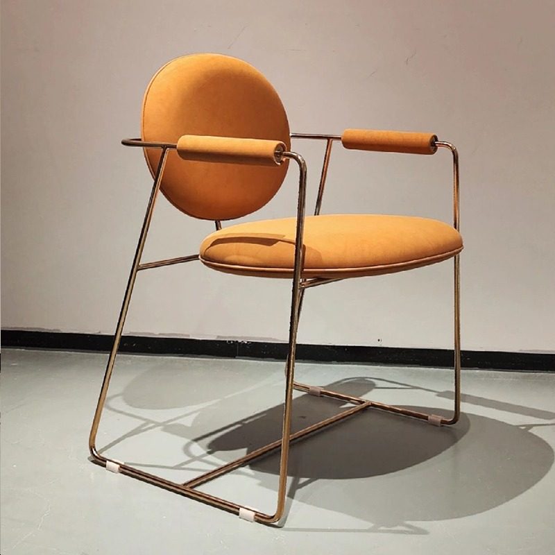 现代意式轻奢餐椅现代简约设计师款家用椅子创意北欧不锈钢真皮椅