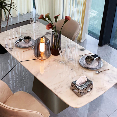 天然芬迪白奢石餐桌小户型