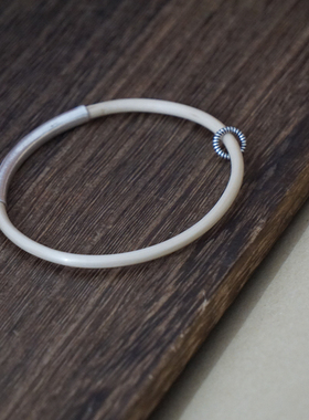 925纯银极白极细西藏山南鸡血藤手镯简约细条叮当复古新中式小众