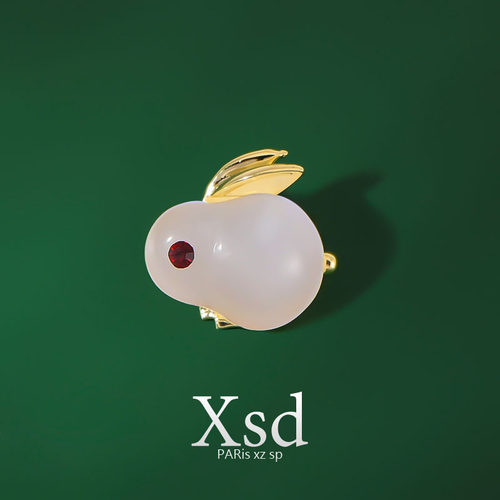 可爱日系女兔子胸针胸花