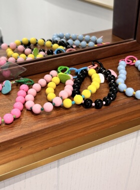 小清新diy珠子适用手机壳手链少女心手机挂饰腕带百搭ins挂链挂绳