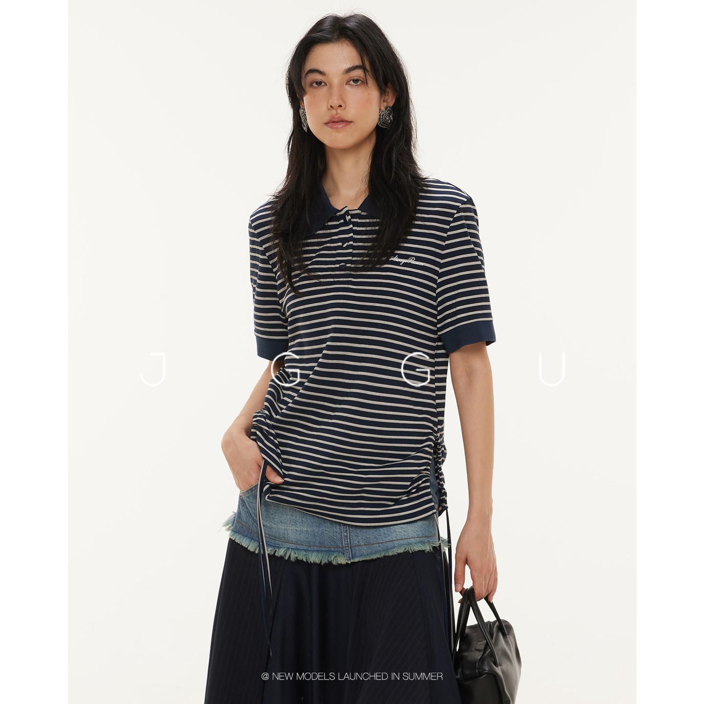 晶咕黑标JGGU【智性条纹】设计感条纹拼接两侧抽褶条纹poloT恤女