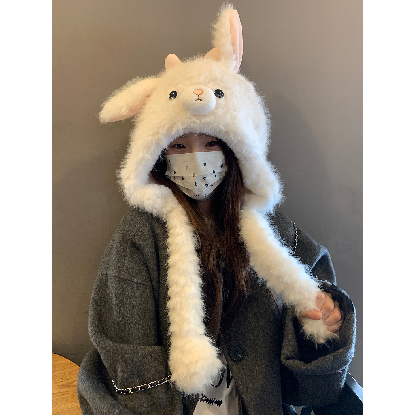 呆萌少女动态耳朵小羊毛绒帽