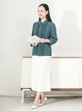 花边盐水蓝衬衫LC18214B