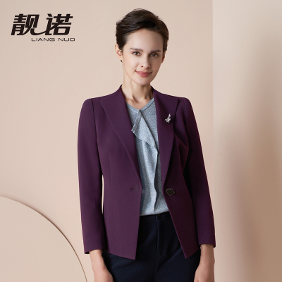 靓诺酒红色西服领上衣