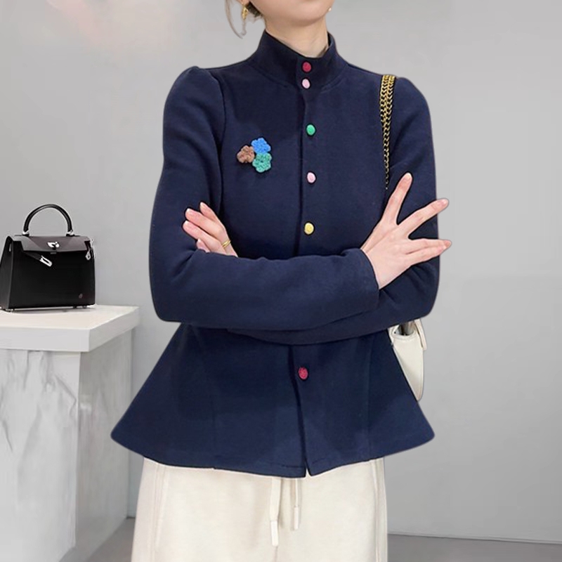 法式洋气减龄刺绣立领长袖衬衫女秋冬大码彩扣收腰显瘦百搭上衣潮