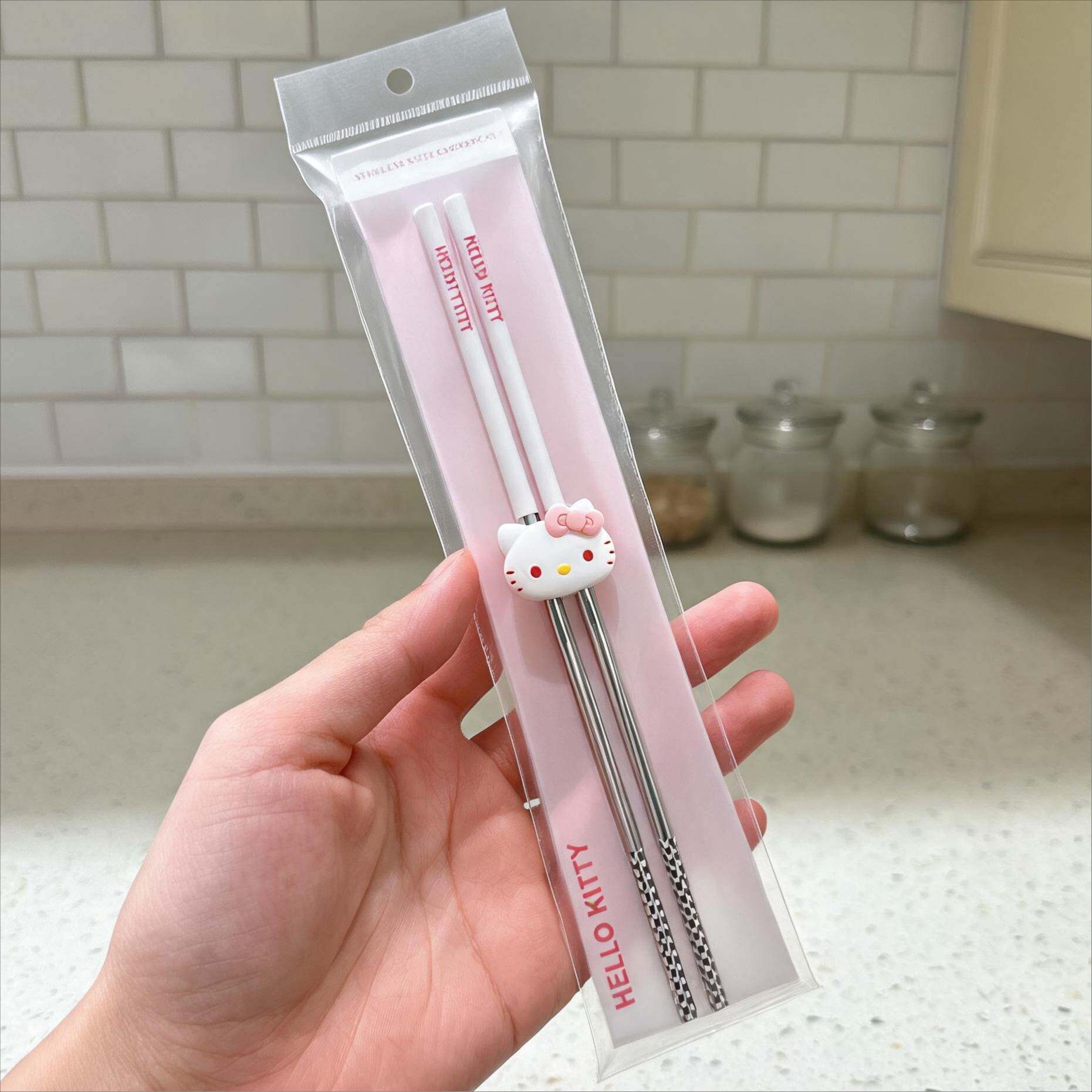 不锈钢筷子1双高档防滑耐高温可爱卡通Kitty家庭餐具高颜值带筷托